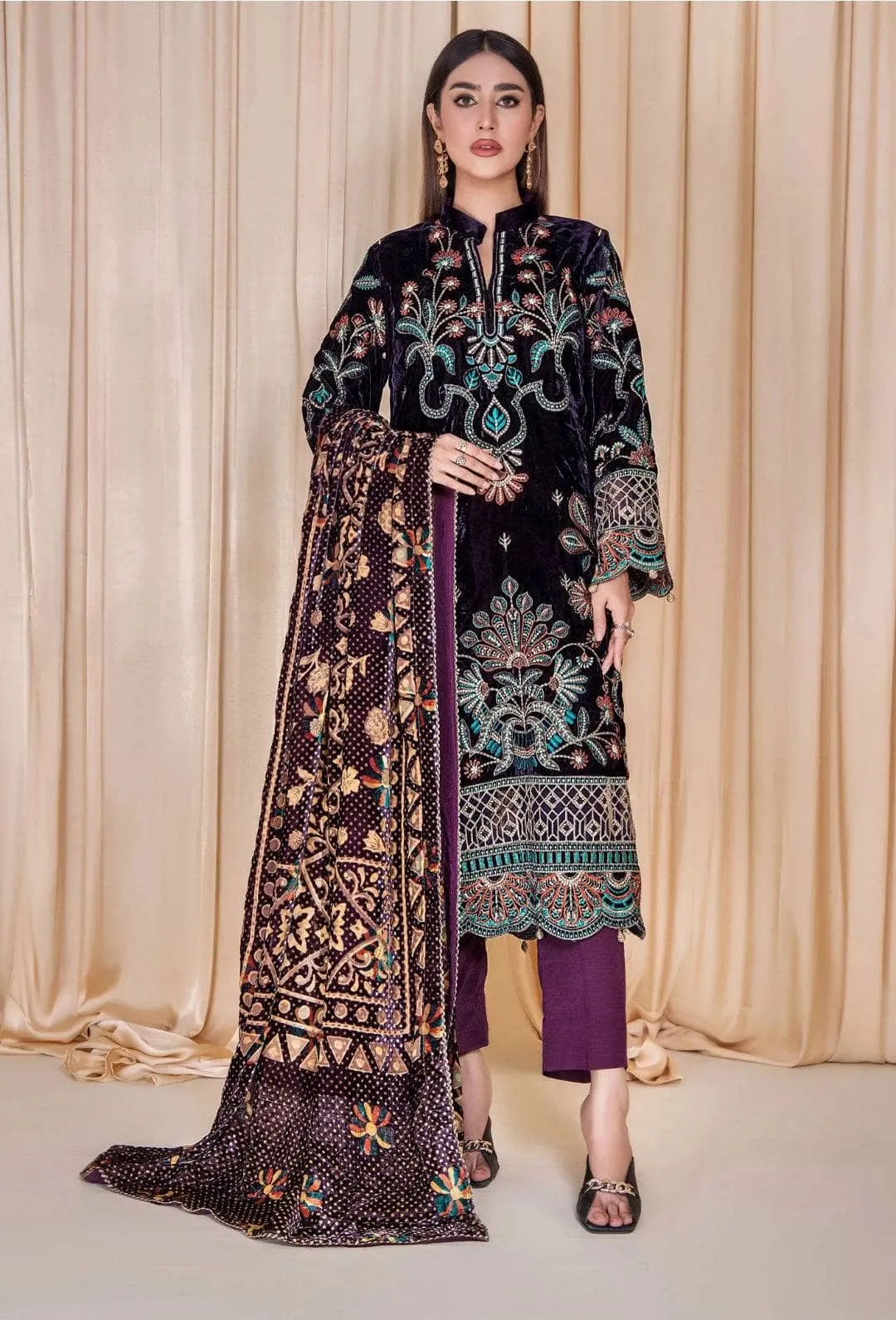 Adans Libas Velvet Palachi