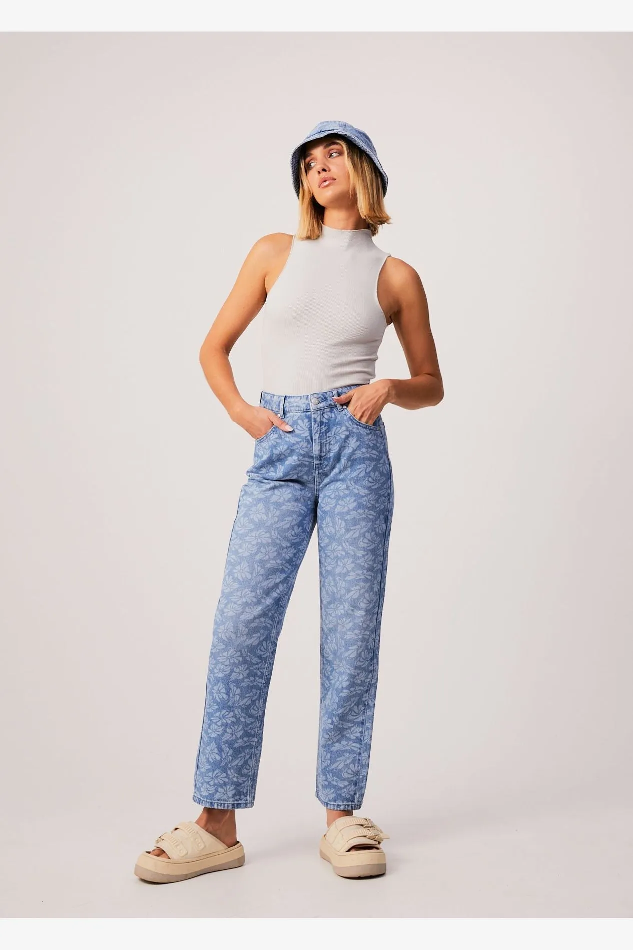 AFENDS SHELBY LONG - HEMP DENIM FLORAL WIDE LEG JEAN - FLORAL BLUE