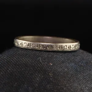 Antique Art Deco 14K Yellow and White Gold Engraved Wedding Band