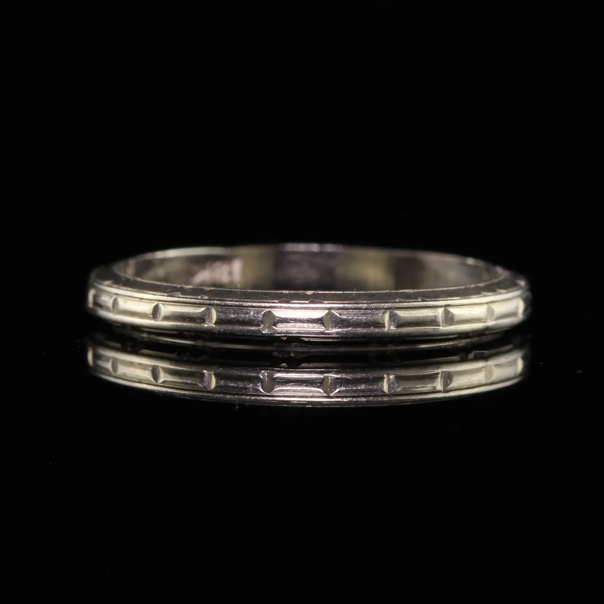 Antique Art Deco 18K White Gold Engraved Wedding Band - Size 6