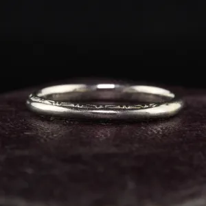 Antique Art Deco 18K White Gold Lohengrin Engraved Wedding Band