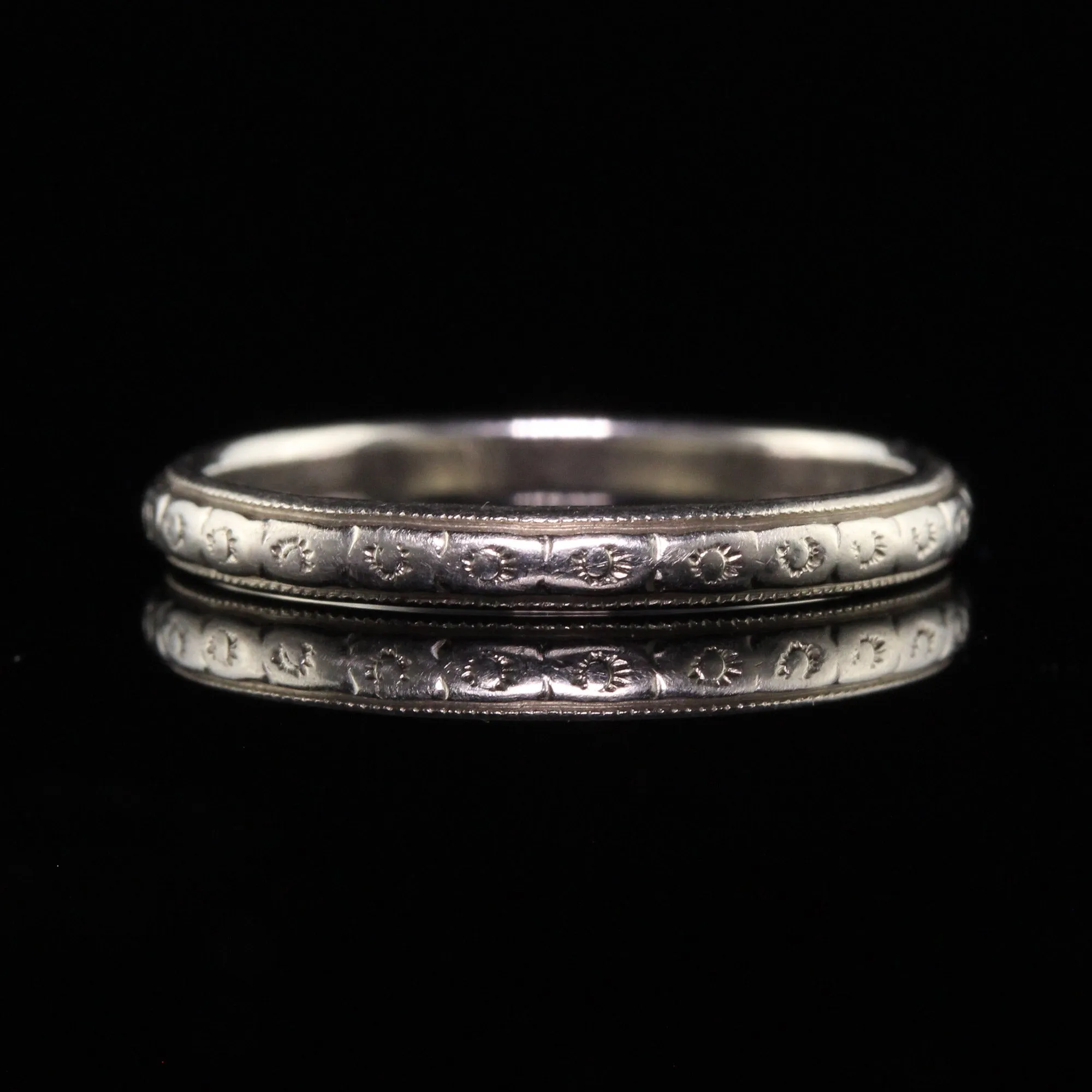 Antique Art Deco Belais 18K White Gold Engraved Wedding Band - Size 5
