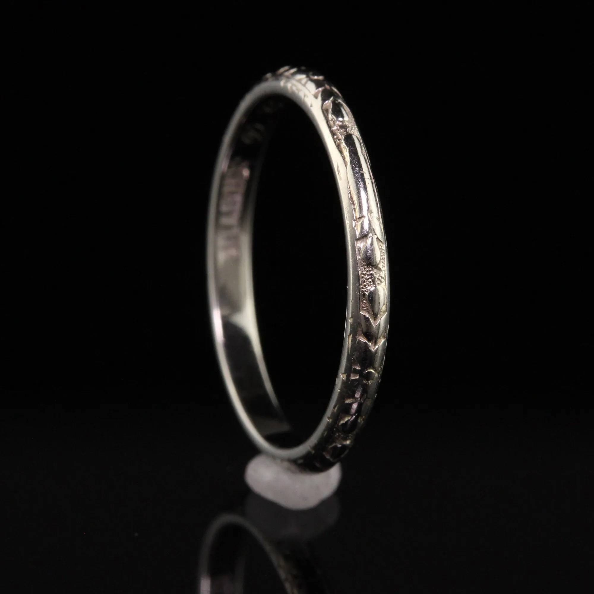 Antique Art Deco Belais 18K White Gold Engraved Wedding Band - Size 6