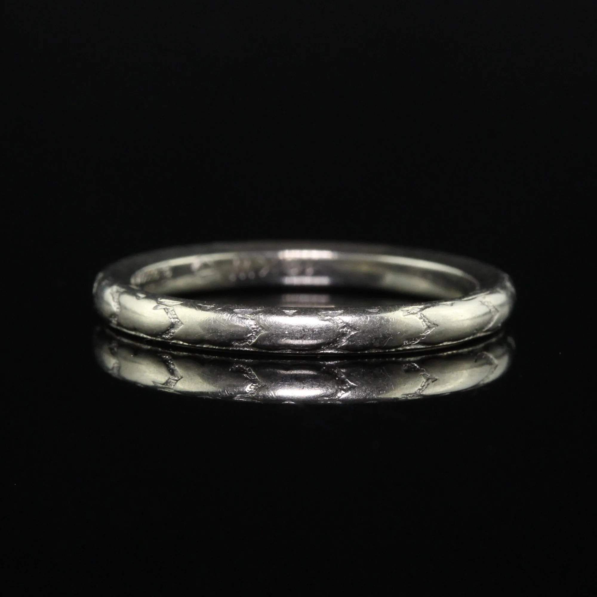 Antique Art Deco Orange Blossom 18K White Gold Engraved Wedding Band - Size 4 1/2