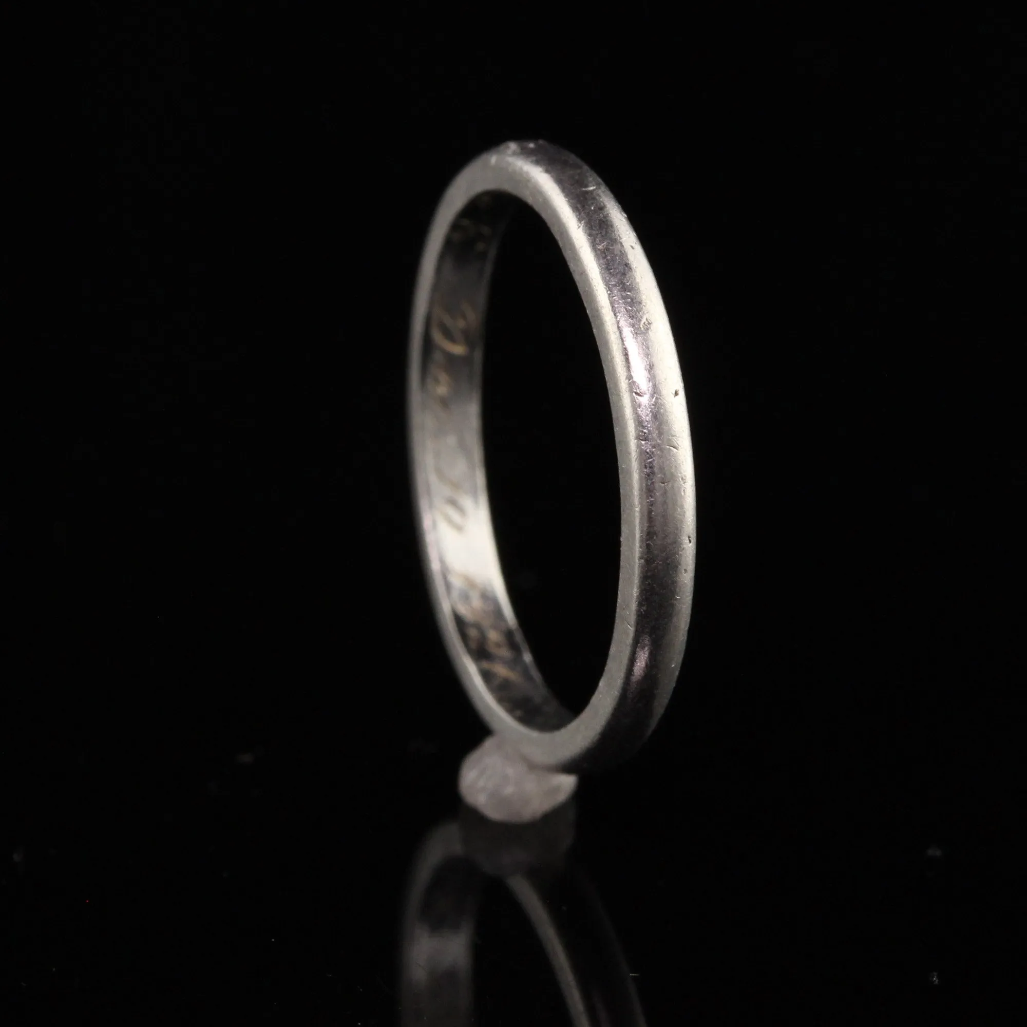 Antique Art Deco Platinum Classic Engraved Wedding Band