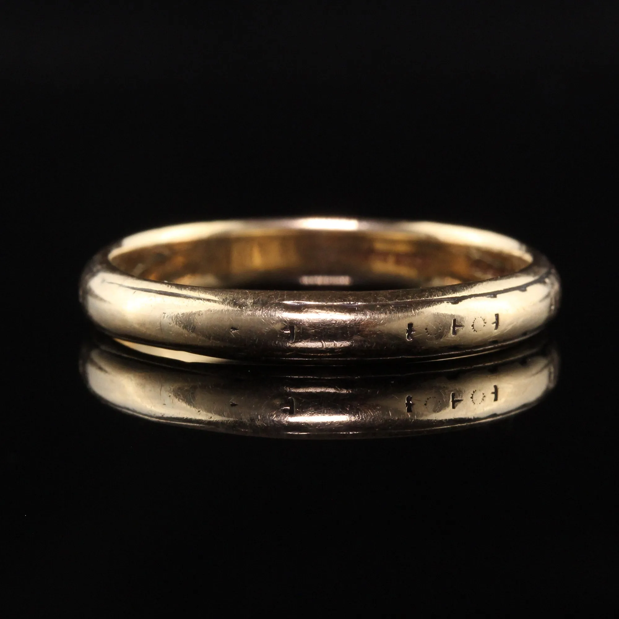 Antique Art Deco White Rose 14K Yellow Gold Engraved Wedding Band