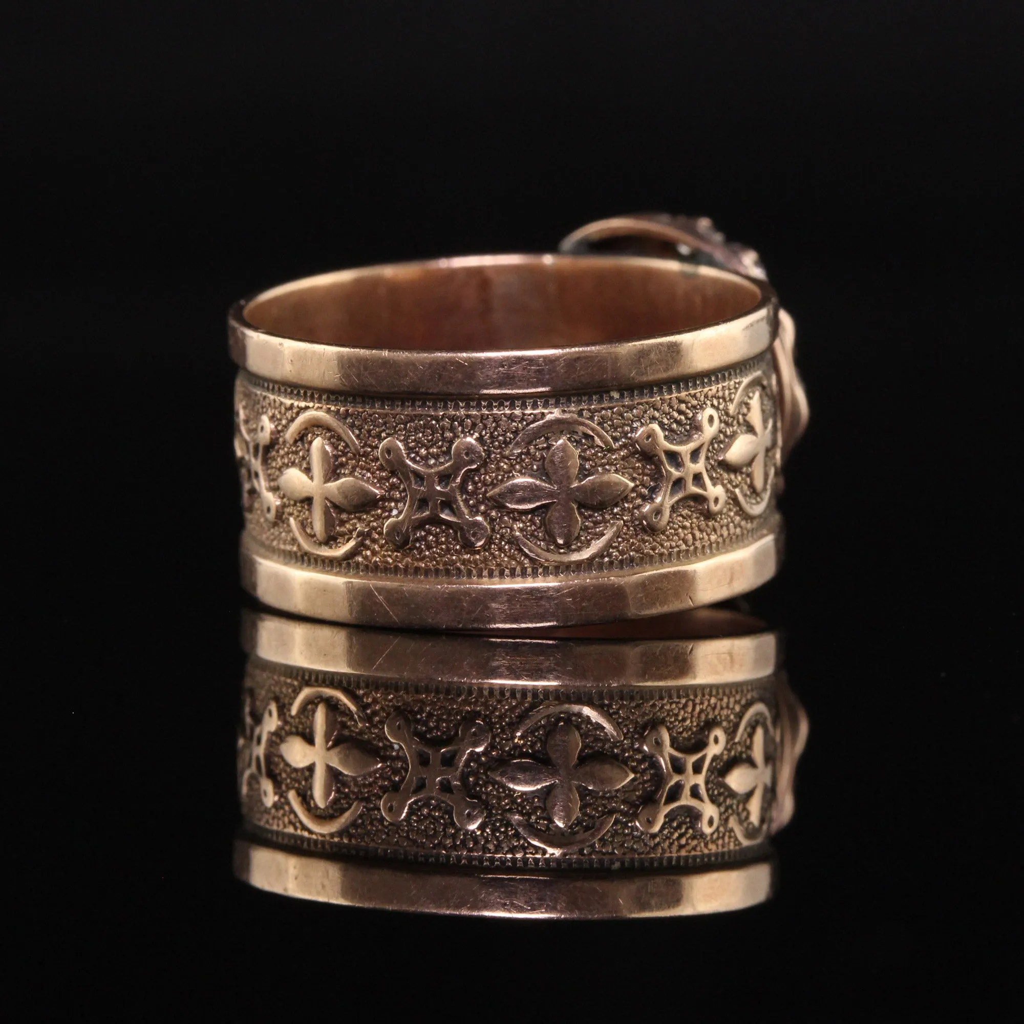 Antique Victorian 10K Yellow Gold Old Mine Diamond Crescent Ring