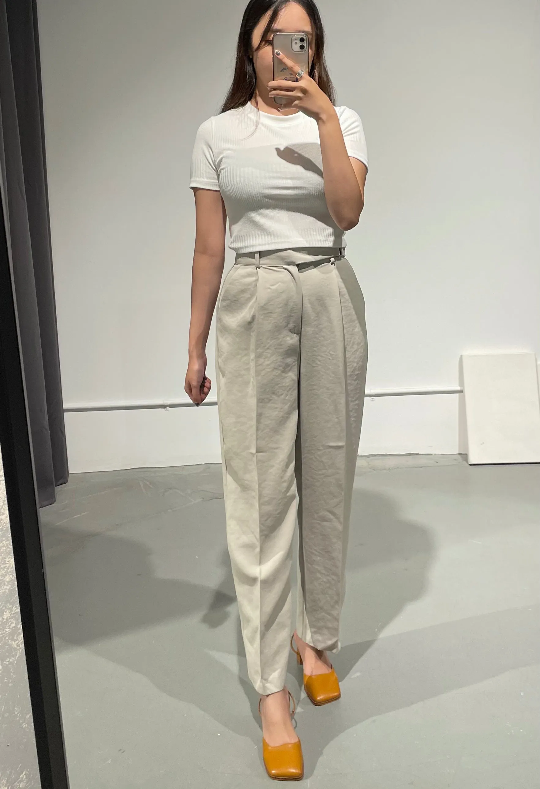 Aphrodite Rib Crop T