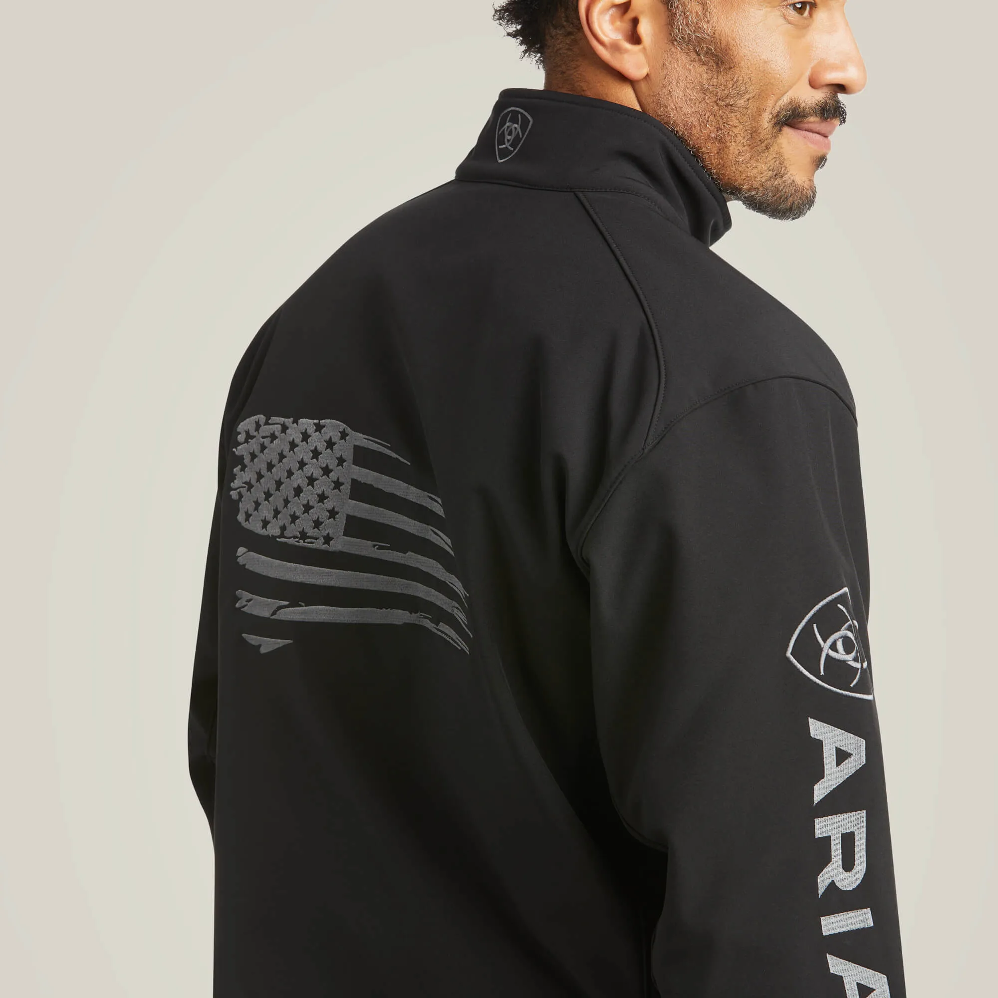 Ariat Men's Black Logo 2.0 Patriot Softshell Jacket