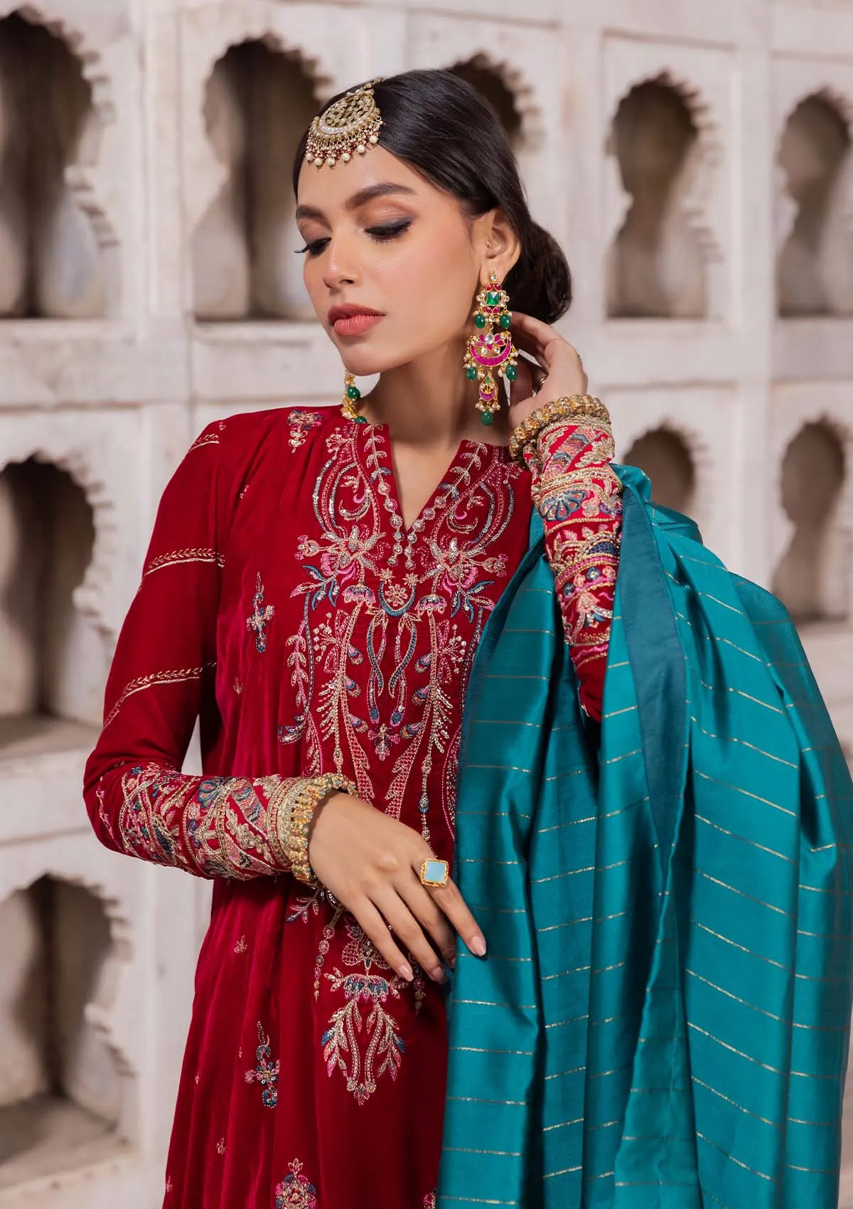 BAAGH - LOOK 09 | AIK Atelier Baagh Unstitched Velvet Winter Collection 2022 | Unstitched Embroidered Velvet Suits