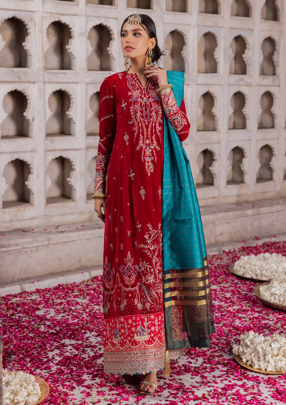 BAAGH - LOOK 09 | AIK Atelier Baagh Unstitched Velvet Winter Collection 2022 | Unstitched Embroidered Velvet Suits