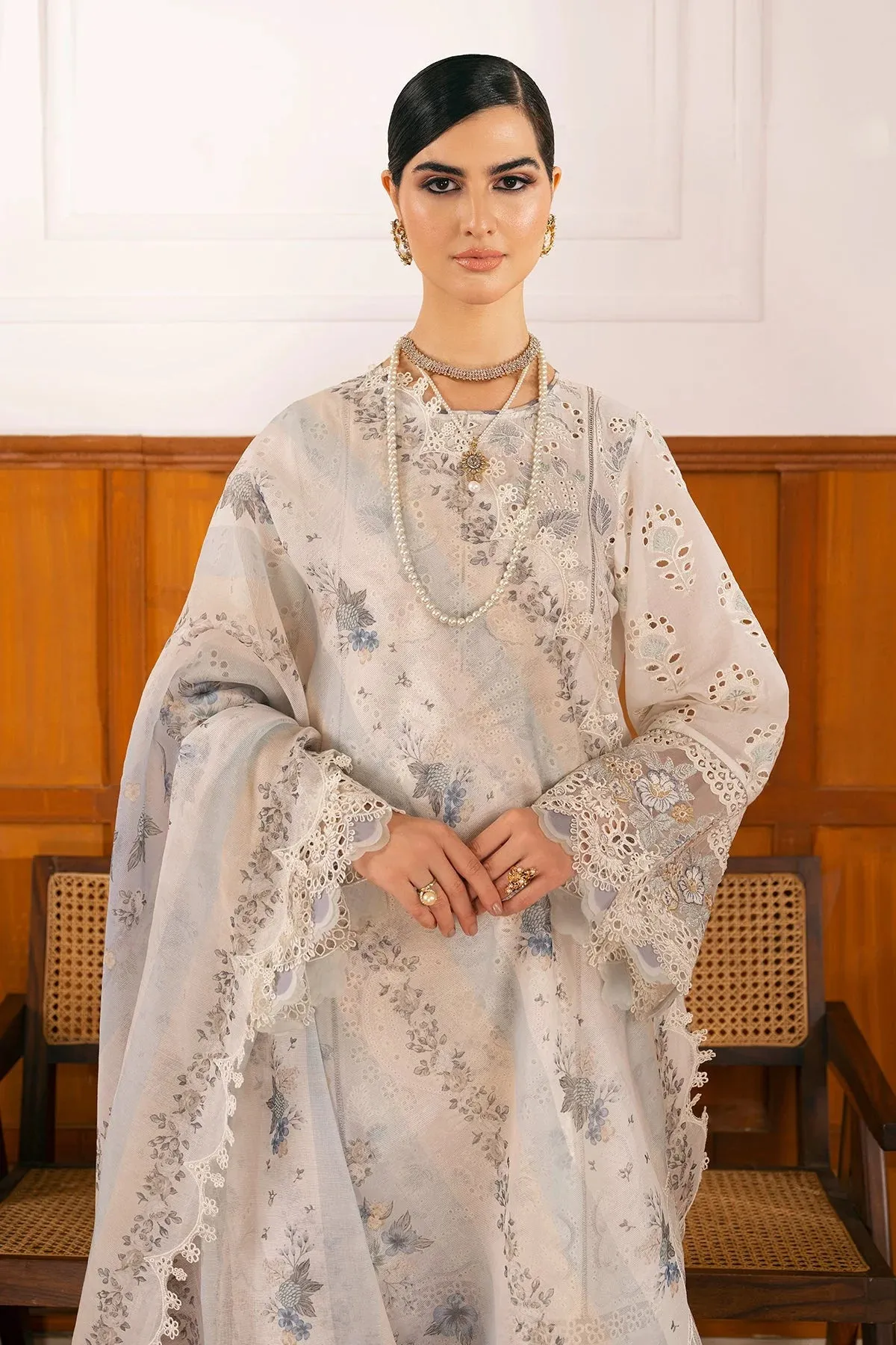 Baroque Luxury Lawn Embroidered 3Pc Unstitched Suits D-01