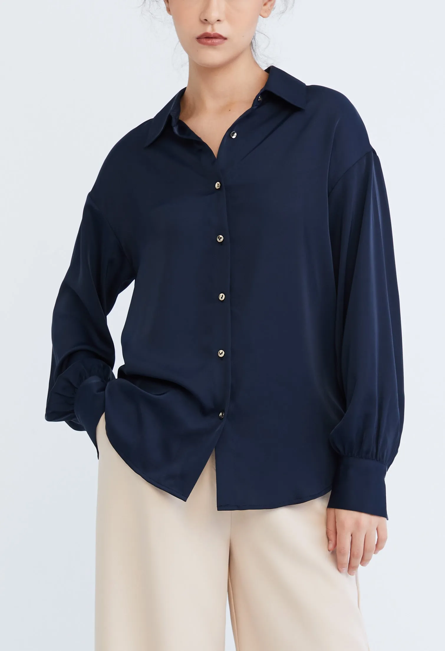 Bishop Collared Balloon Sleeve Blouse