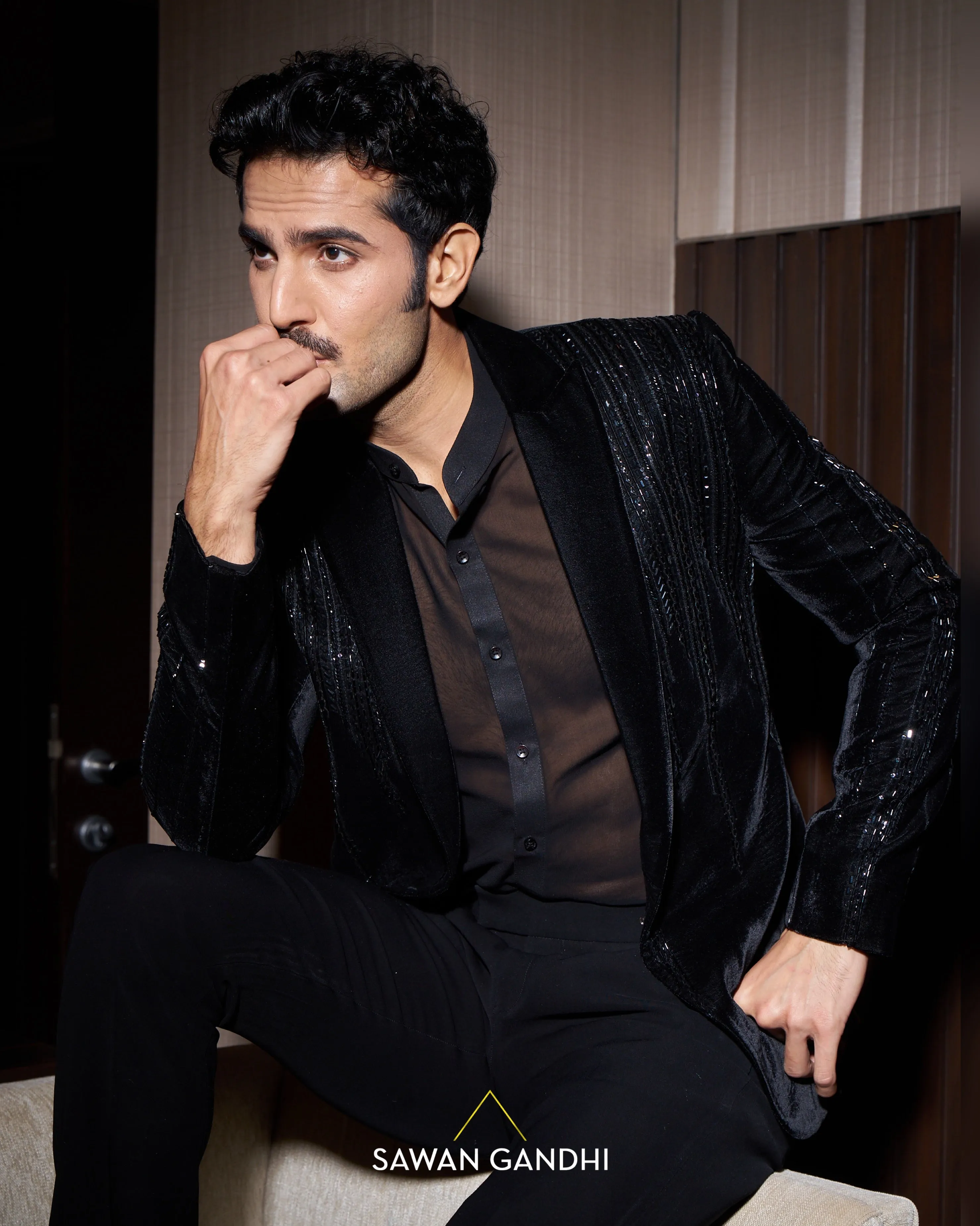 Black sequins stripe velvet jacket
