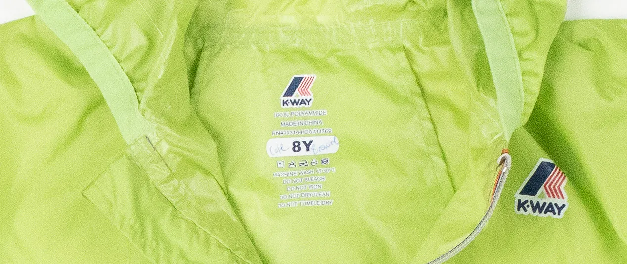 BOY SIZE 8 YEARS - K-WAY Rain Jacket VGUC B40