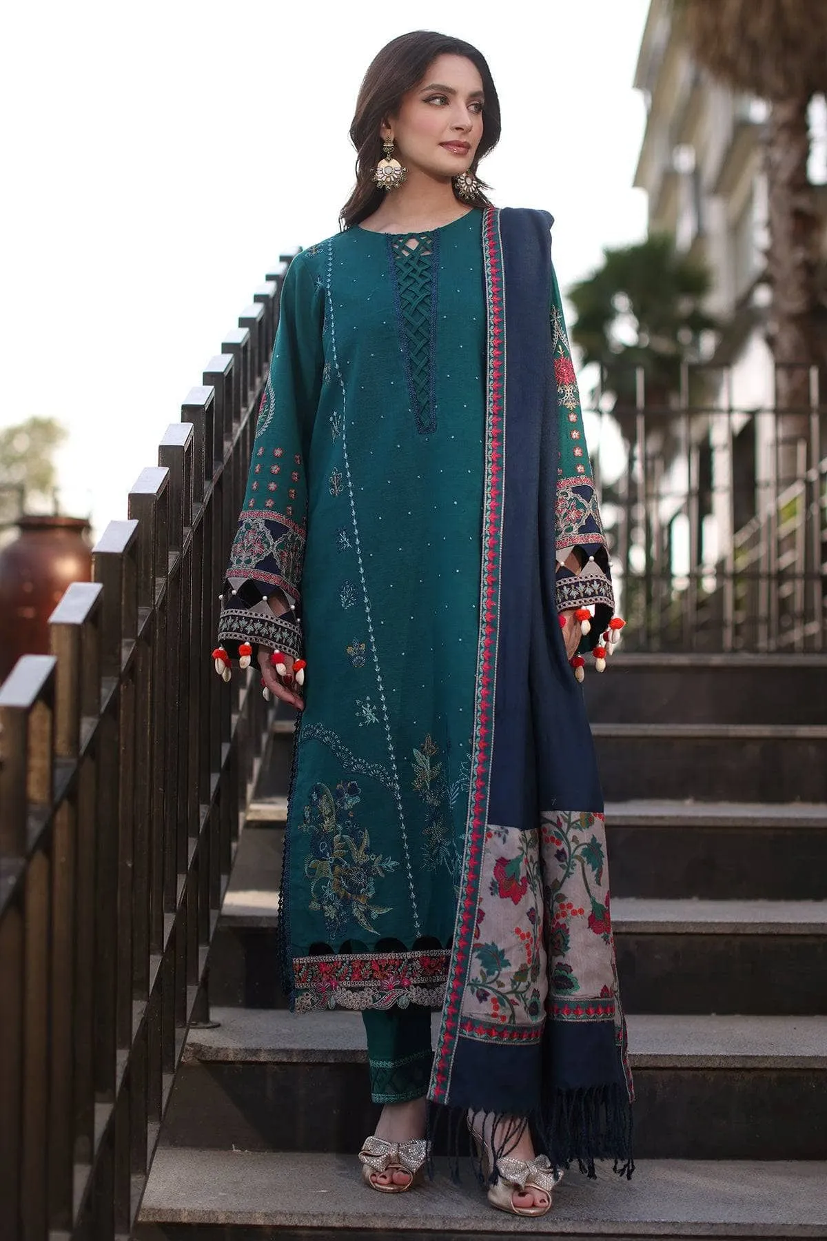 Charizma Naranji Winter/Khaddar Woolen Shawl