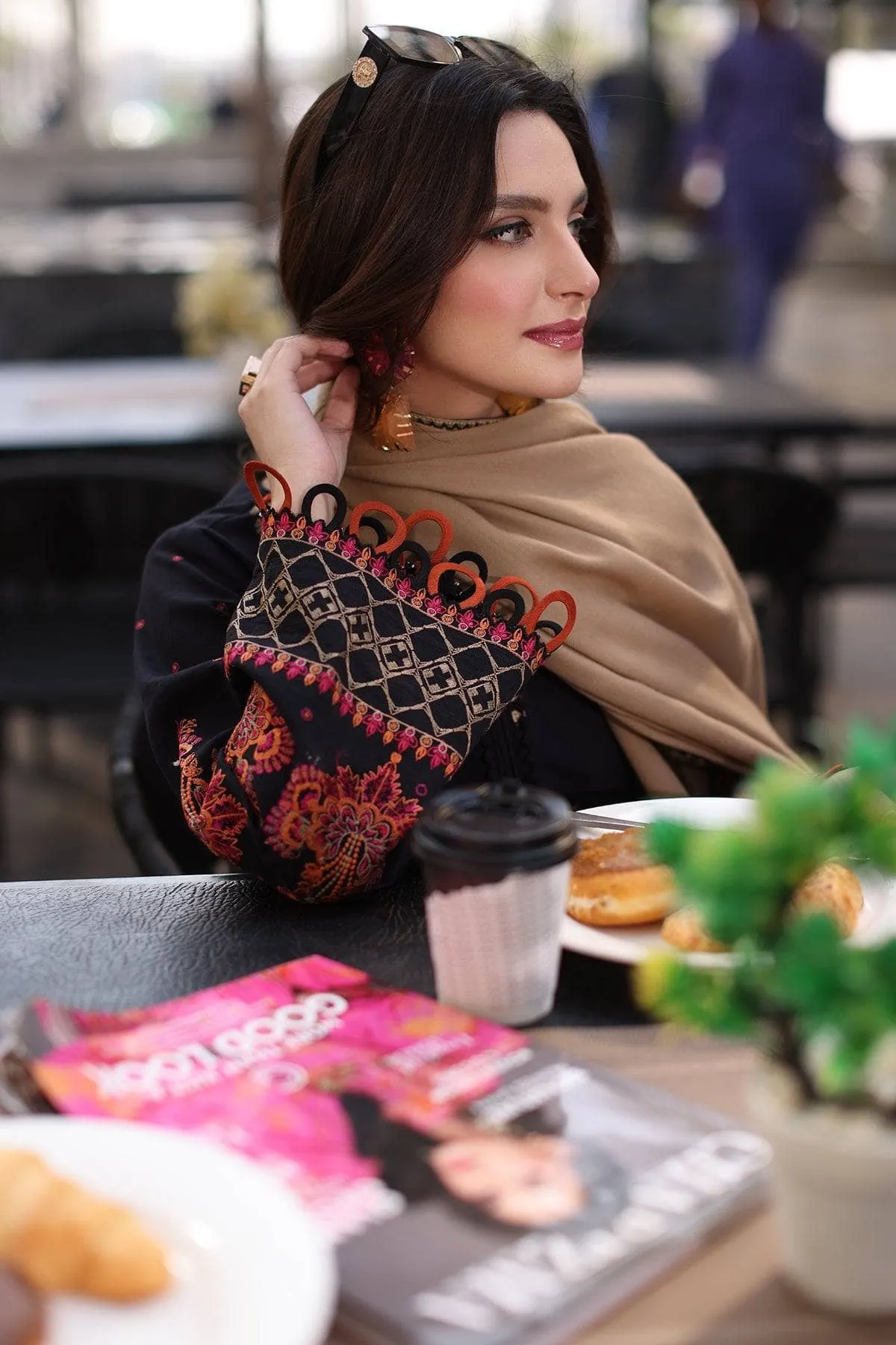 Charizma Naranji Winter/Khaddar Woolen Shawl