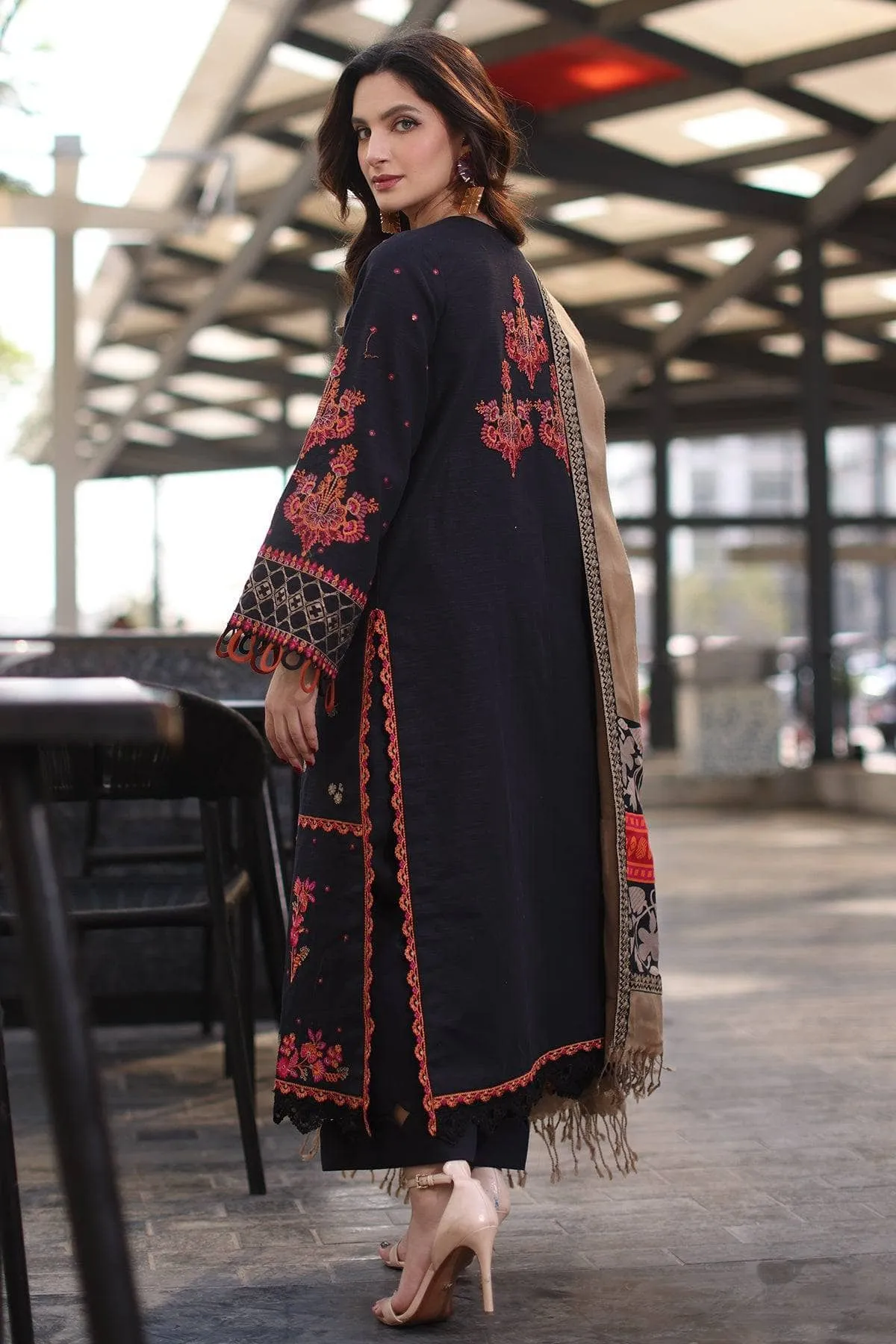 Charizma Naranji Winter/Khaddar Woolen Shawl