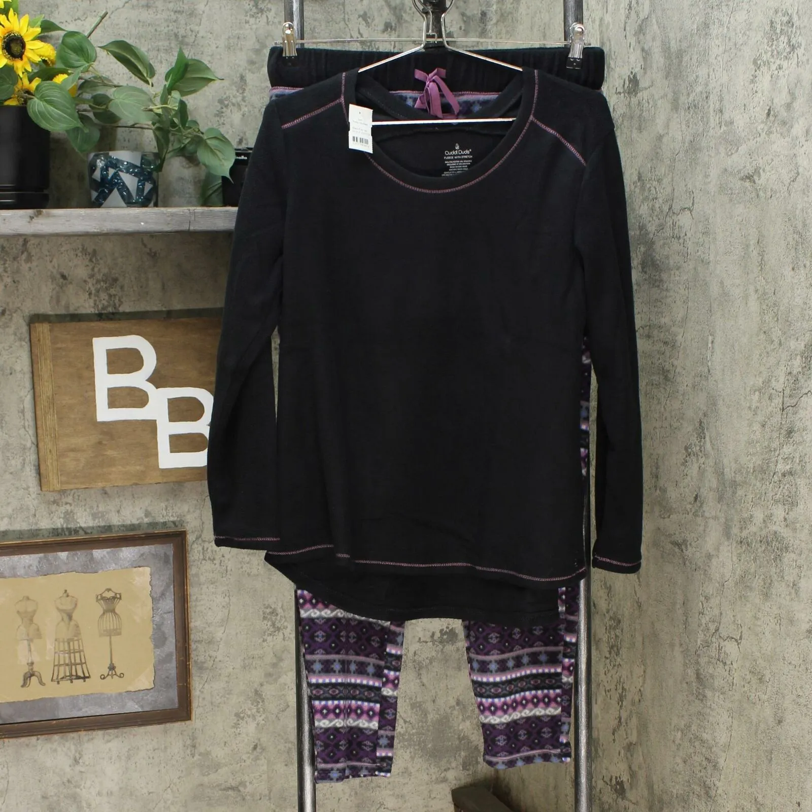 Cuddl Duds Petite Fleecewear Stretch Novelty Pajama Set