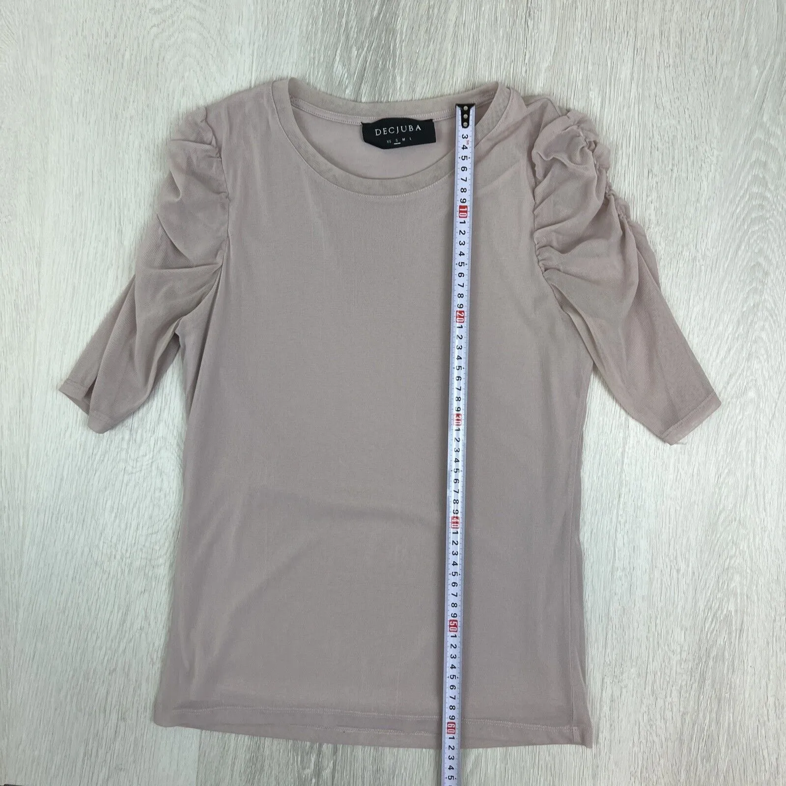 Decjuba Womens Short Sleeve Ruched T-Shirt Top Size Small (2 Tops)