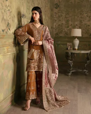 Faiza Saqlain | Manaar - Velvet Collection '23 | LAMEES