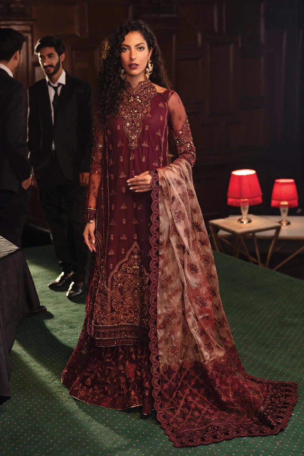 IZNIK | La'Royale Luxury Edit Collection 2022 | IRC-07 Enchanto