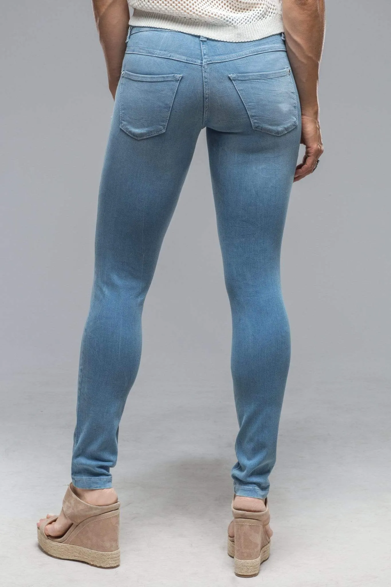MAC Dream Skinny In Baby Blue Wash