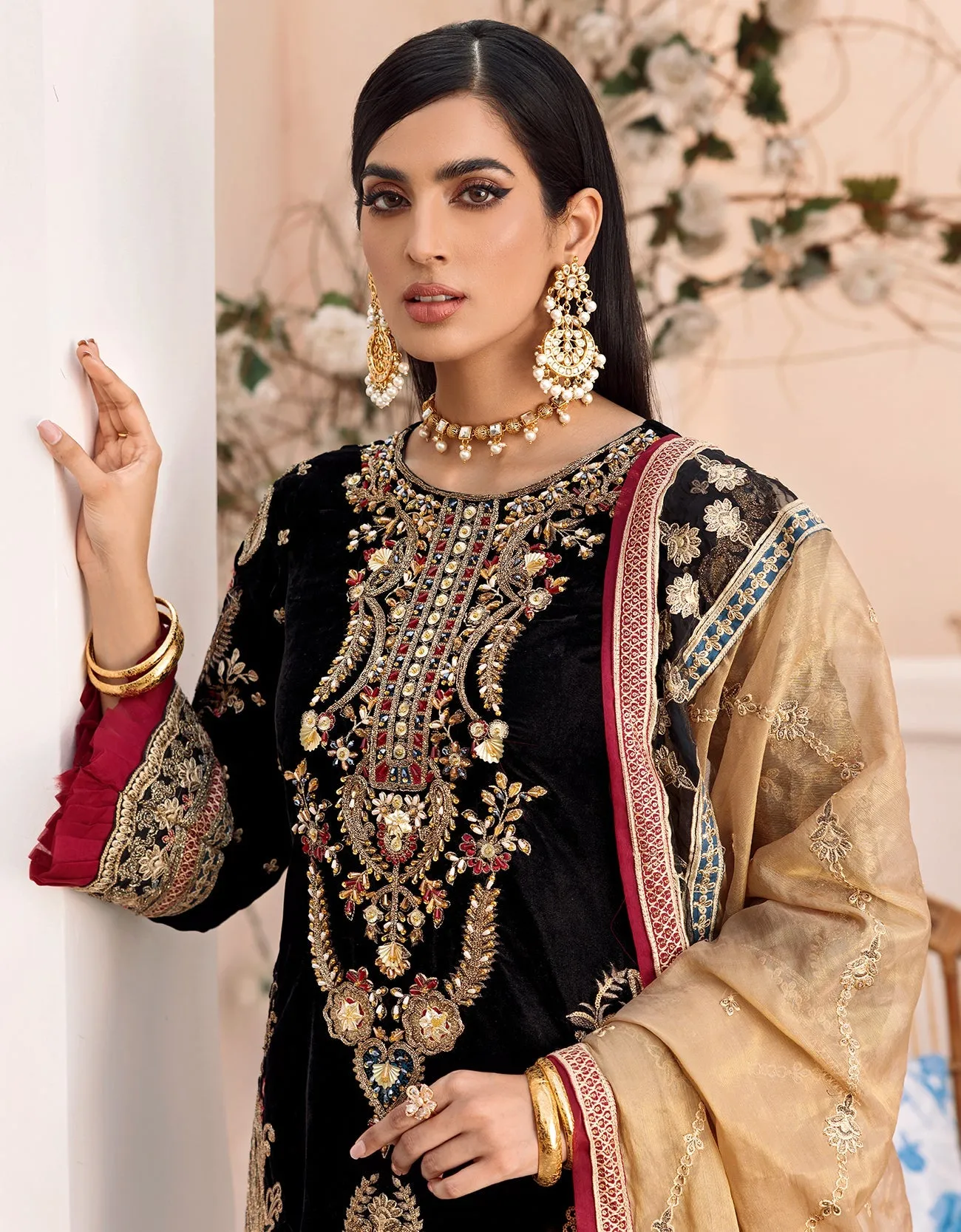 MK-307 | Emaan Adeel Makhmal Collection 2022 | Unstitched & Stitched Embroidered  Valvet Suits