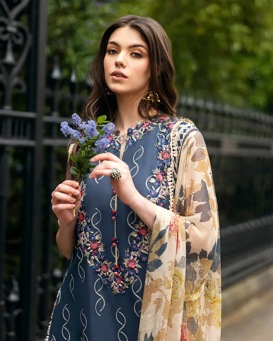 Mushq Luxury Lawn Embroidered Suits Unstitched PETALE SYMPHONY