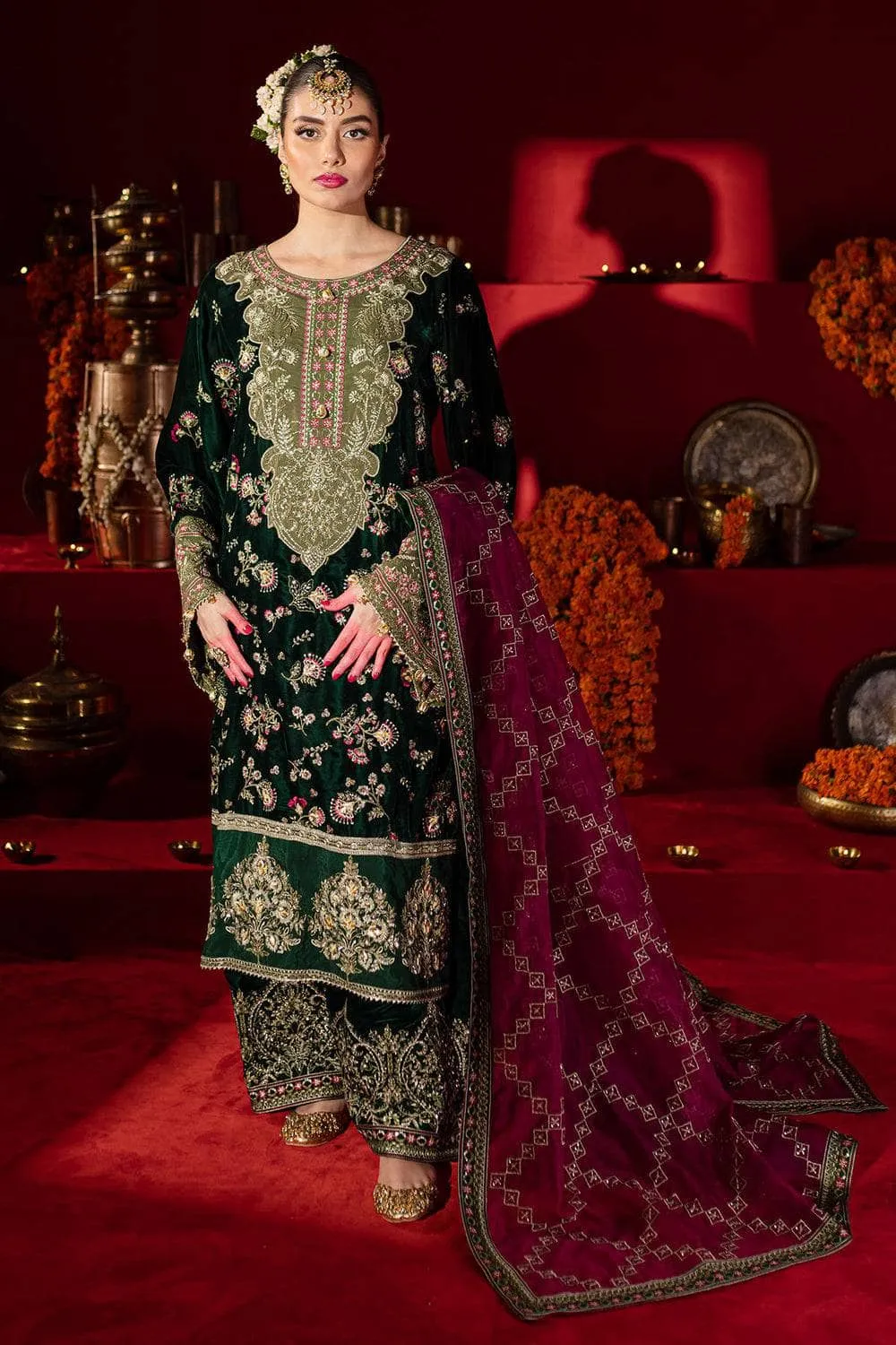 Nureh Velvet Luxury Formals 24/NW 88
