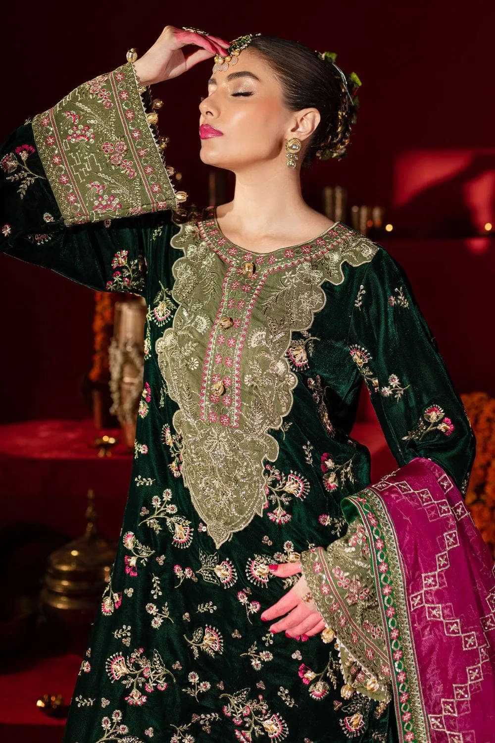 Nureh Velvet Luxury Formals 24/NW 88