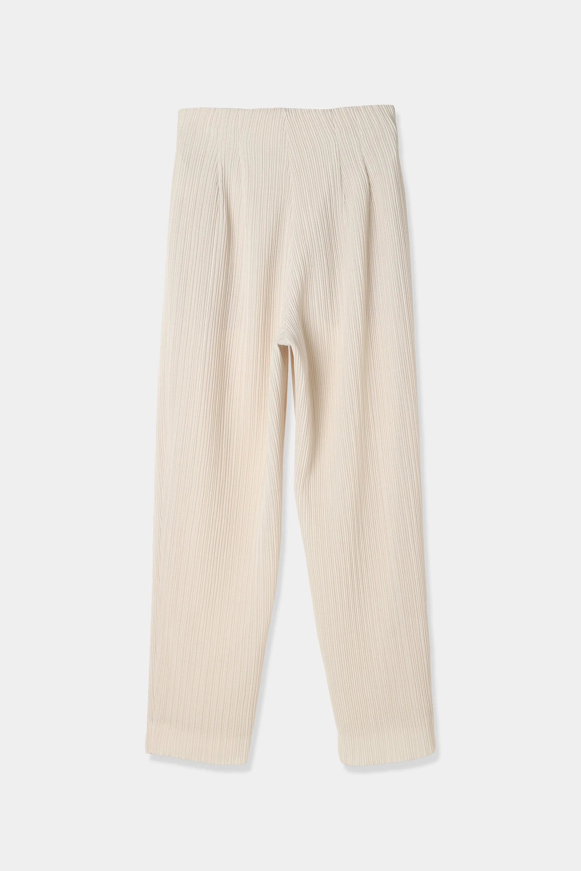 pleats tapered pants