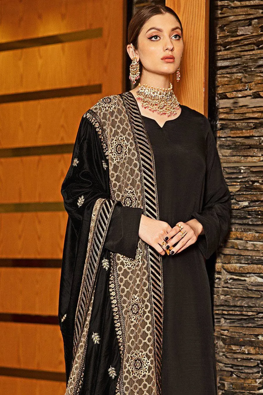 Ramsha Velvet Shawl Collection/ Vol 2/V-201 BLACK