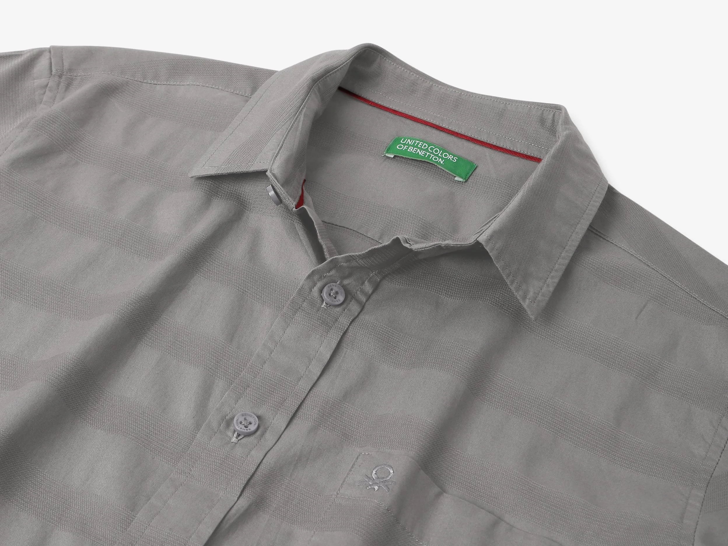 Regular Fit Spread Collar Striped Shirts