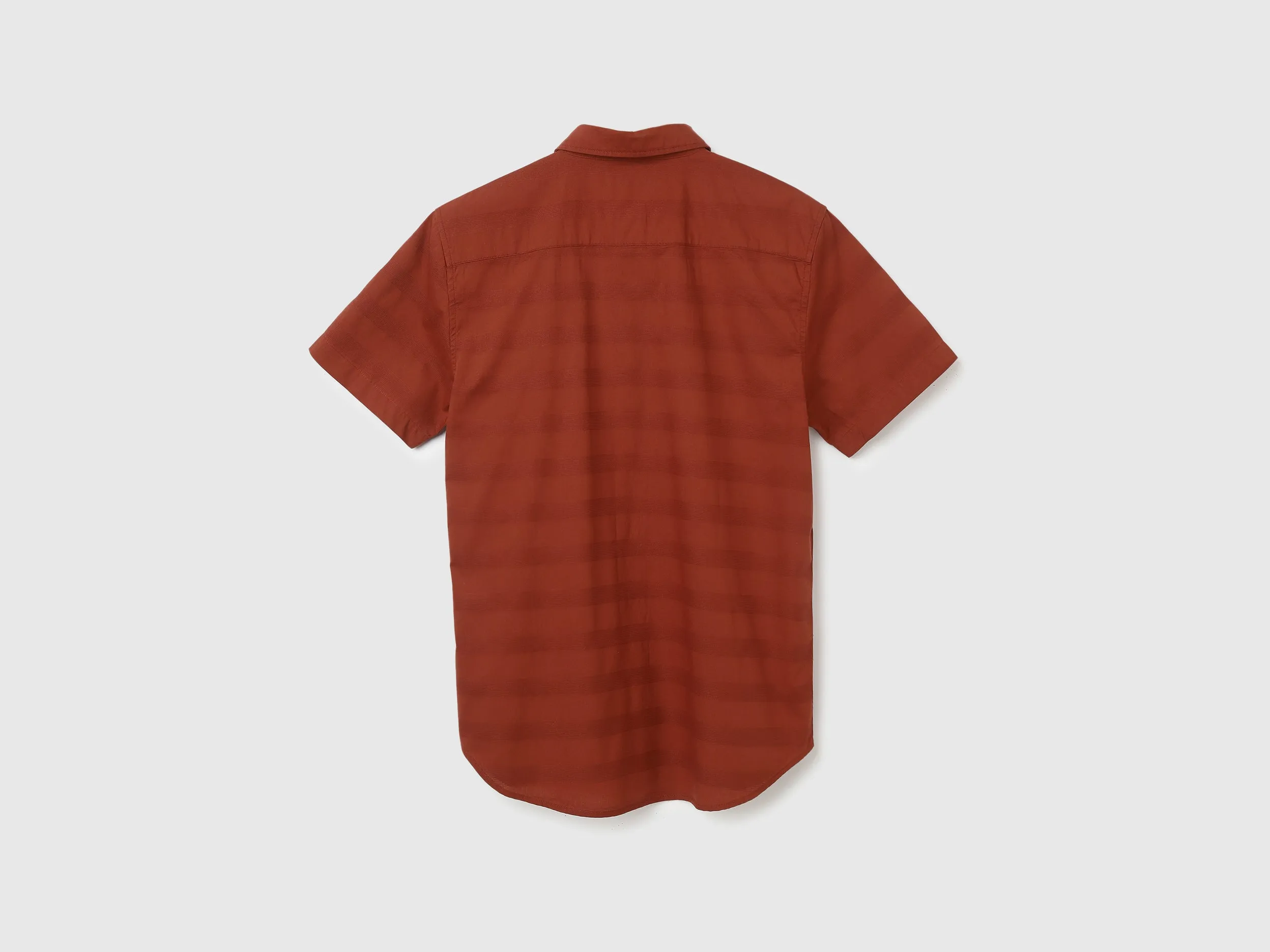 Regular Fit Spread Collar Striped Shirts