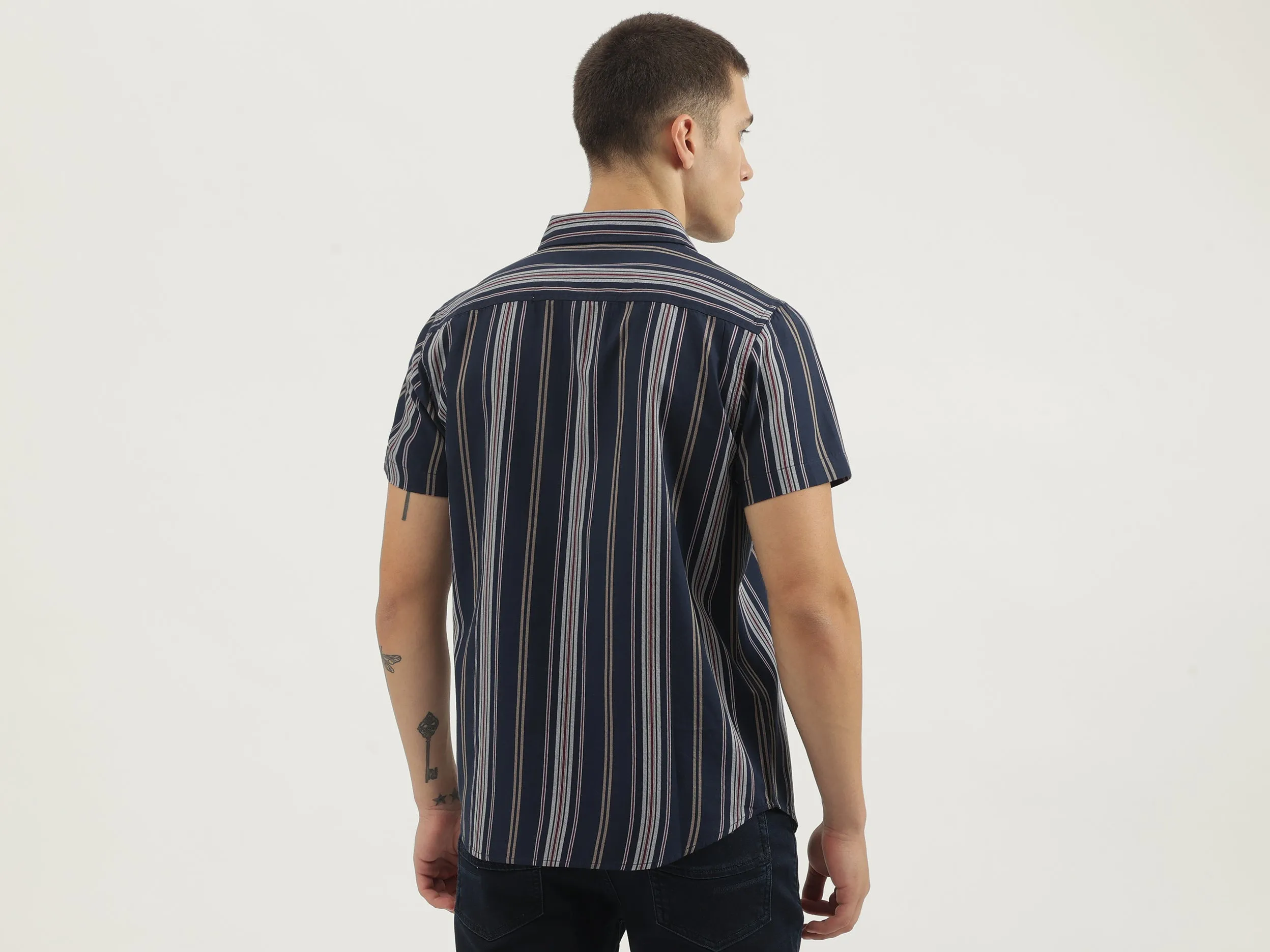 Regular Fit Spread Collar Striped Shirts