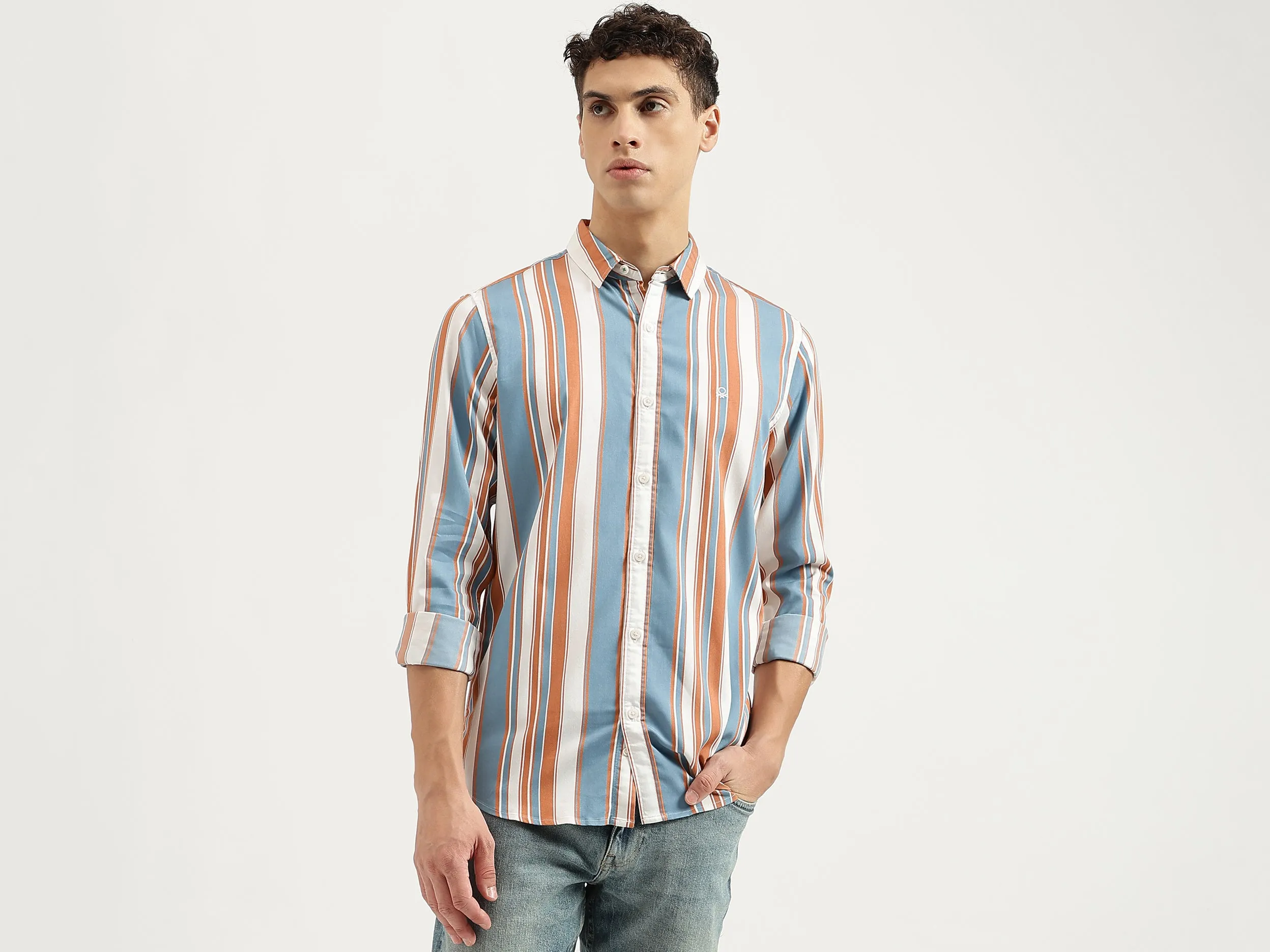 Regular Fit Spread Collar Striped Shirts