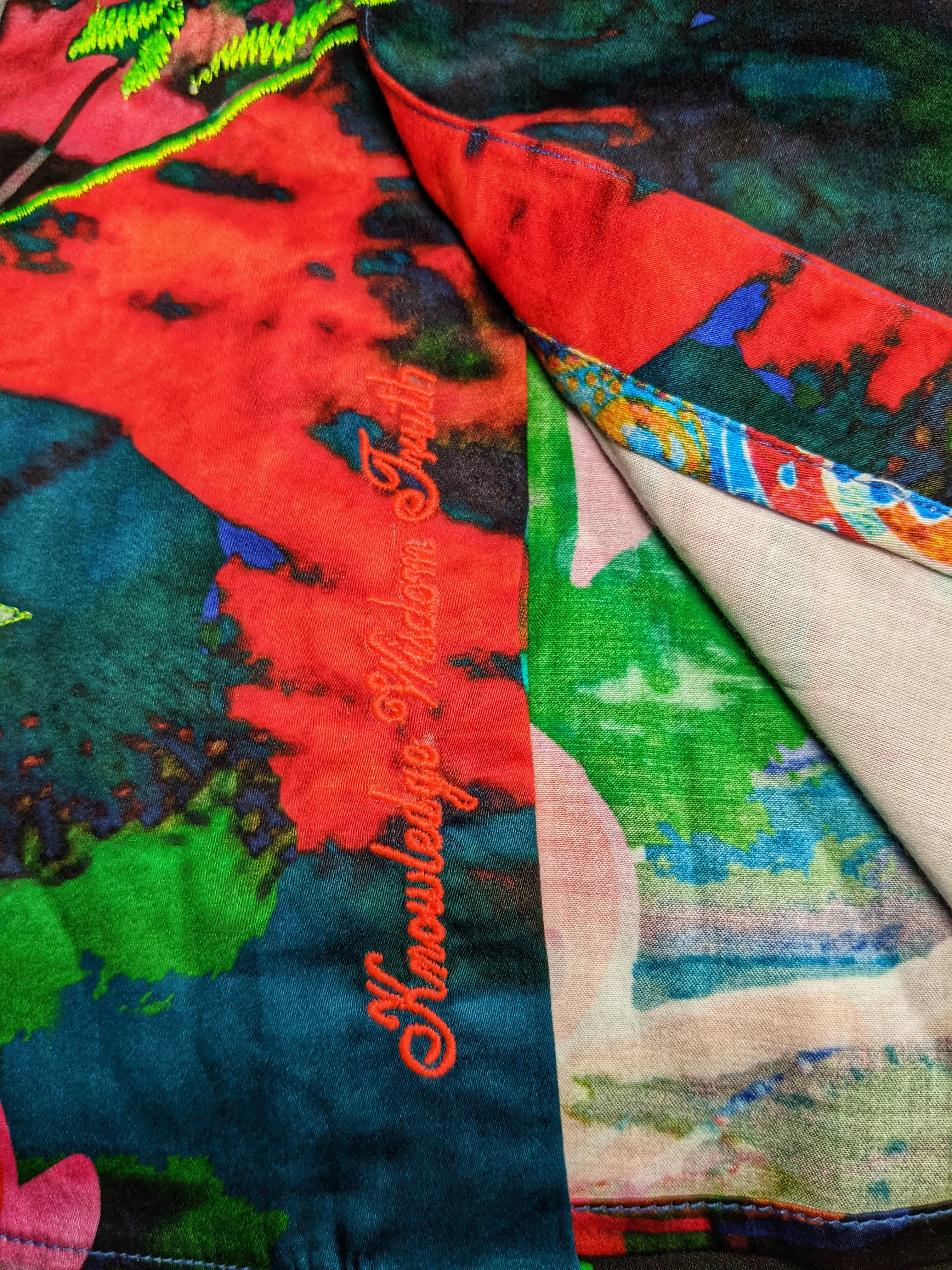 Robert Graham Cannon Beach Embroidered Short Sleeve Shirt