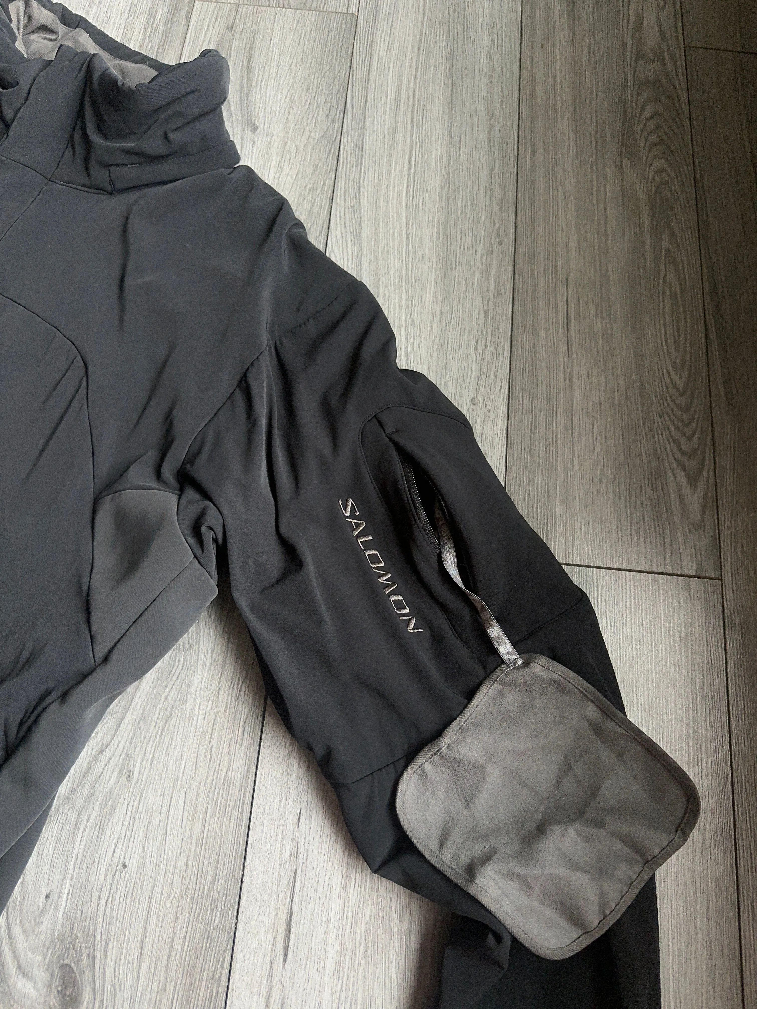 Salomon Paneled Fleece Lined Softshell (XXL)