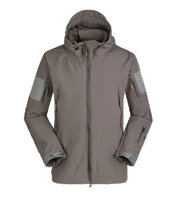 Shark Skin Soft Shell Windproof And Rainproof Jacket Men