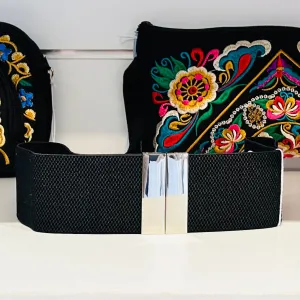 Silver Buckle Stretch Black Belt