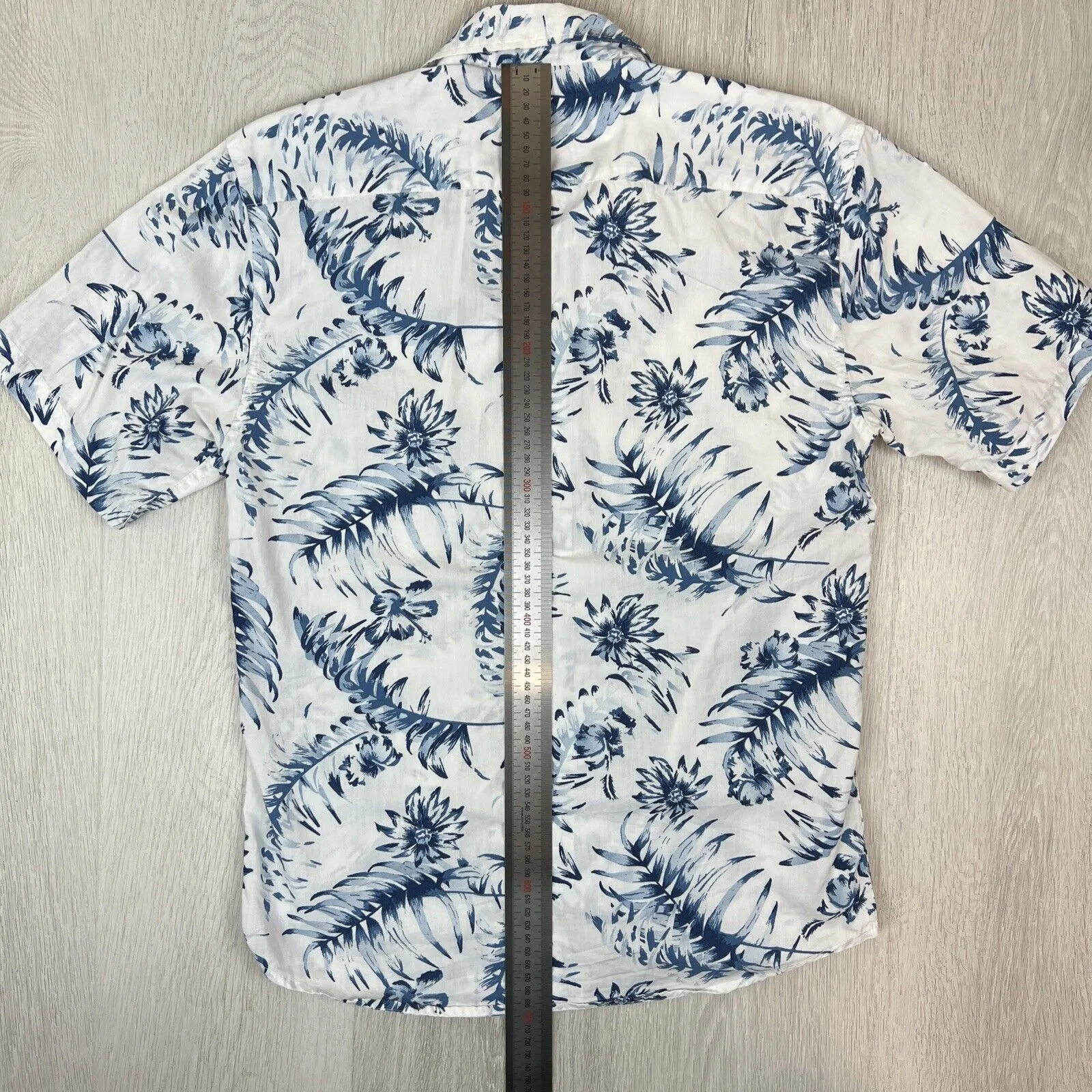 STRAY Mens Short Sleeve Button Up Hawaiian Floral Shirt Size Medium