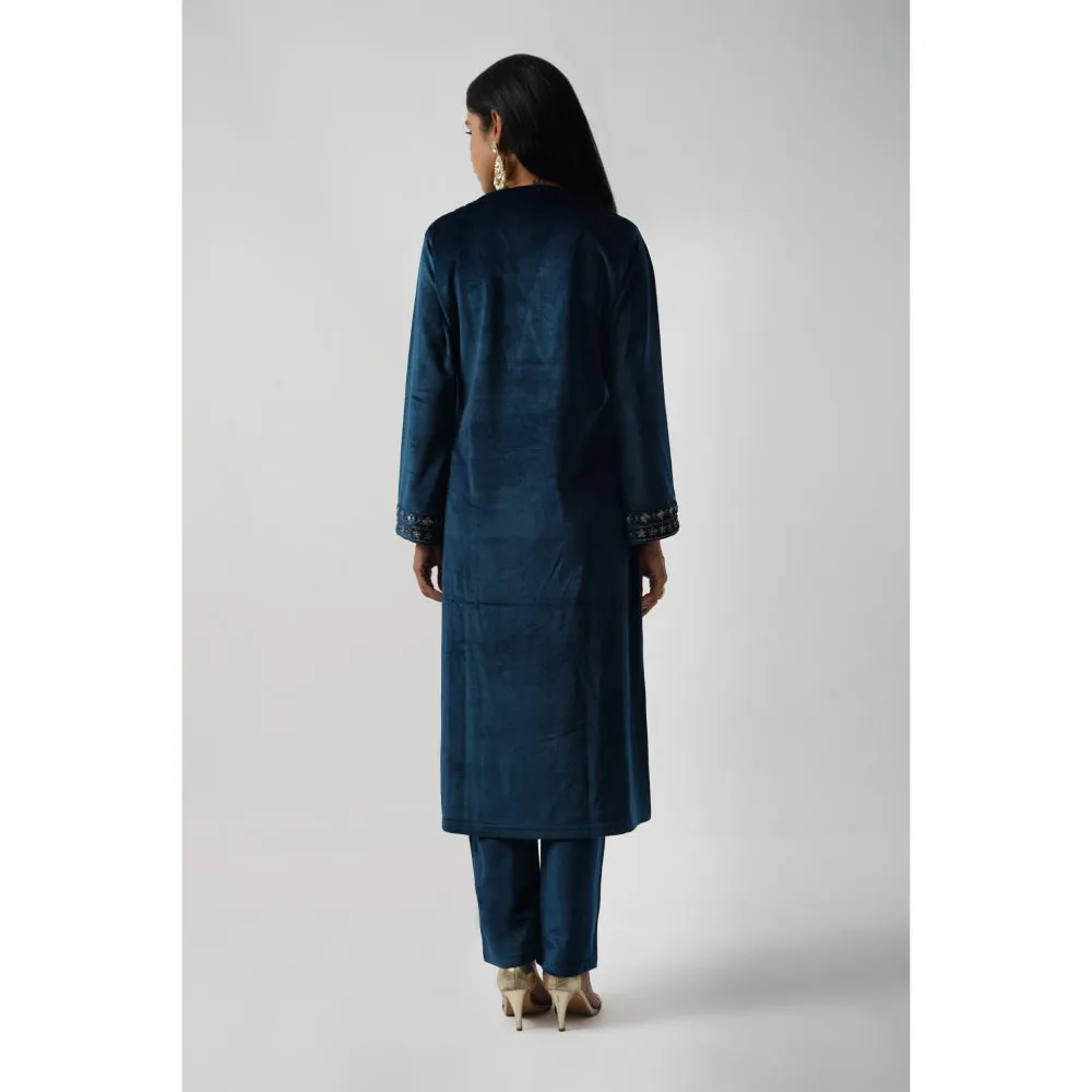 TAHILIYA Women Navy Blue Kurta with Pant and Dupatta (Set of 3)