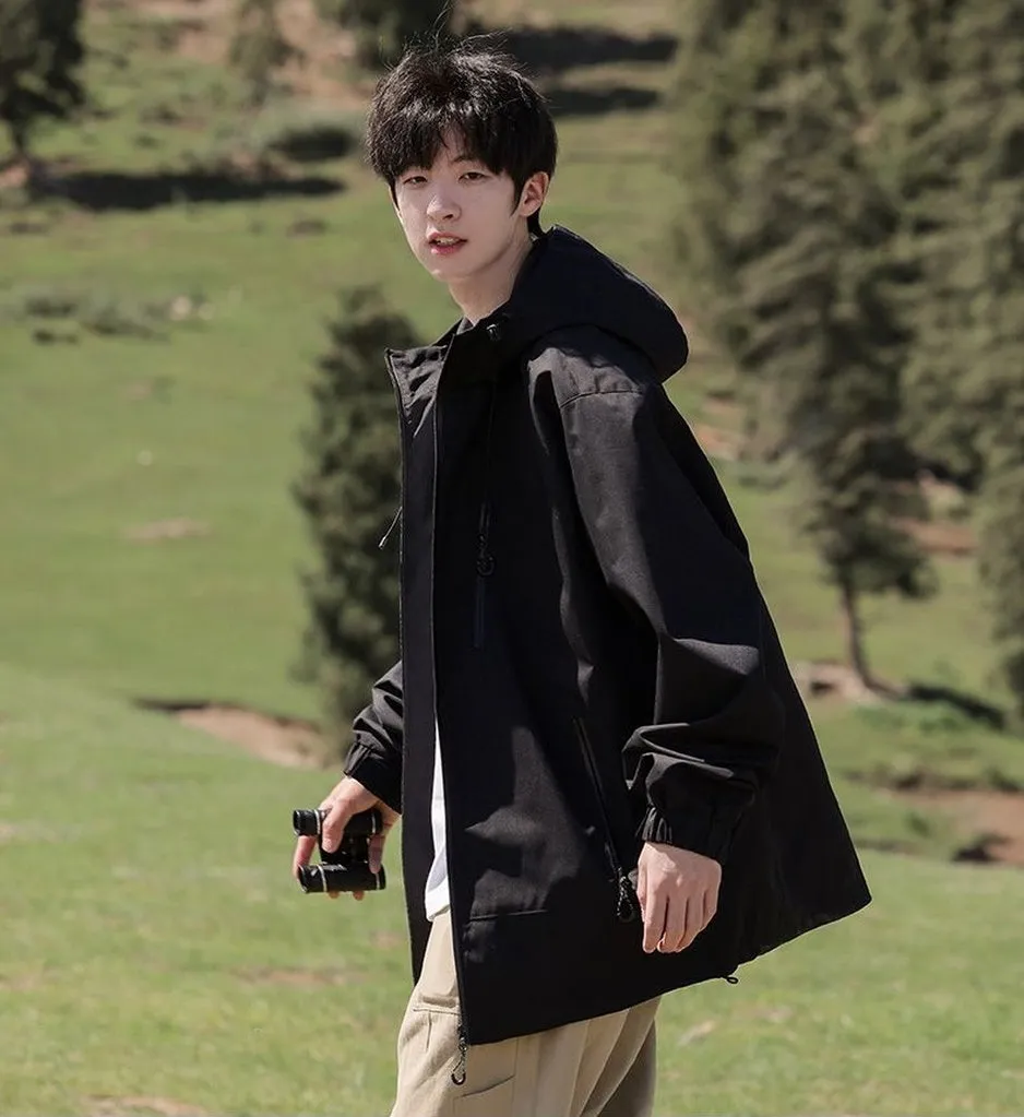 Trendy Windproof Cargo Raincoat for Men's Fashion
