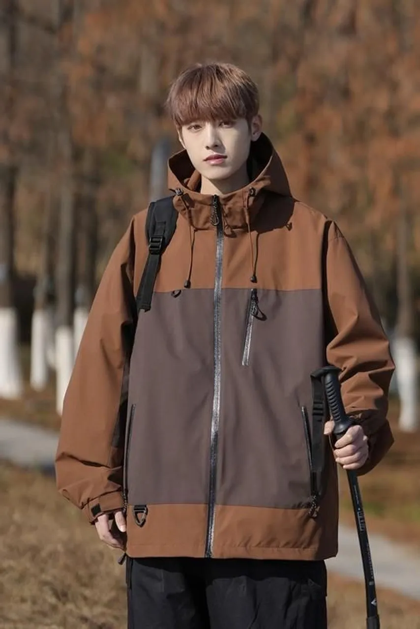 Trendy Windproof Cargo Raincoat for Men's Fashion