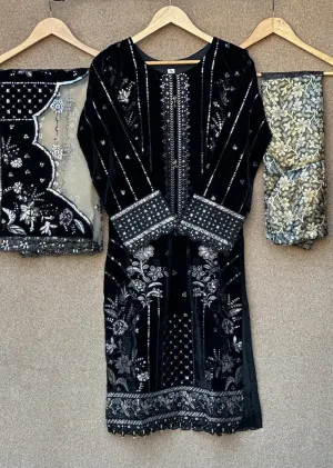 UJK-03 - Black - Readymade - Florine Velvet Suit 2025