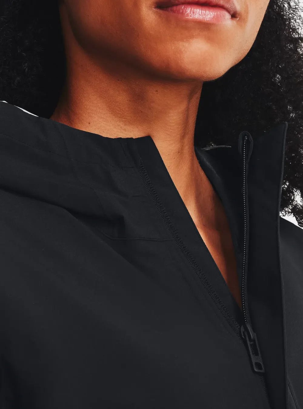 Under Armour Women's Cloudstrike Stretch 2.0 Jacket
