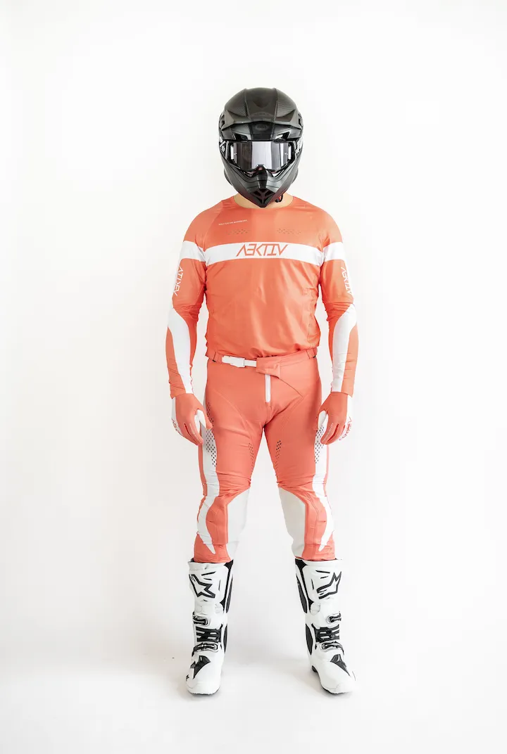 Velo Coral Pants