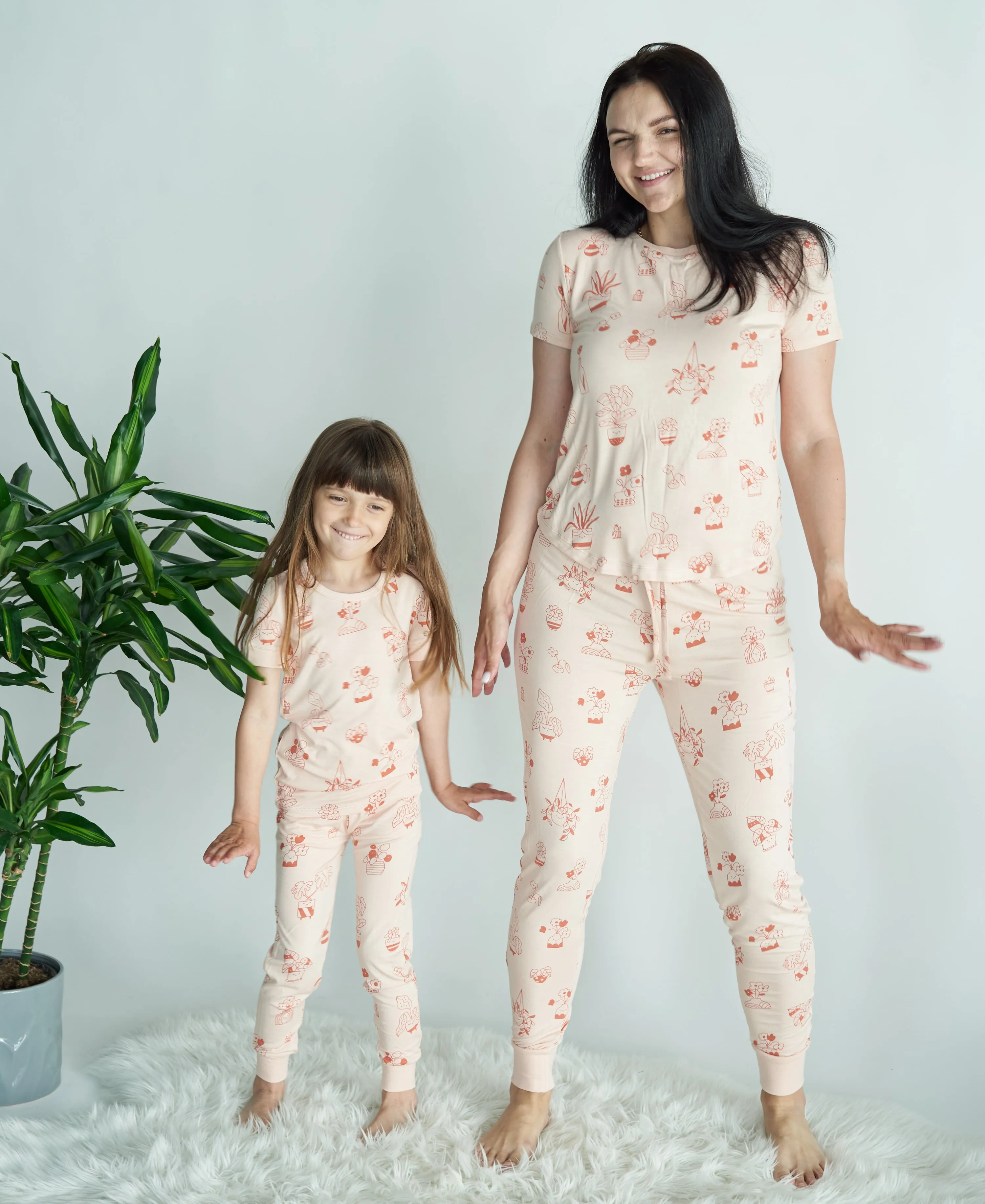 Wommen's Bamboo Short Sleeve Pajama Set (Plantastic Print)