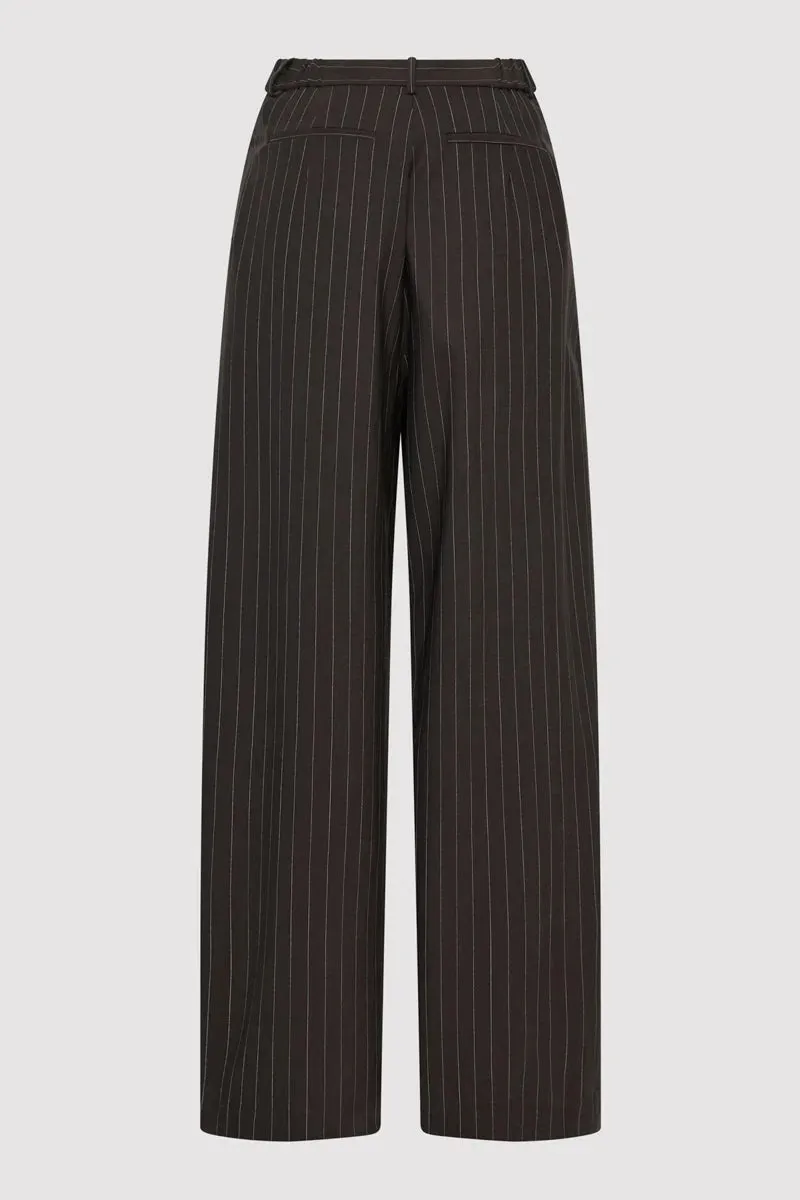 WOOL PINSTRIPE TAPERED PANTS